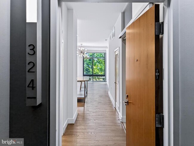 Foto del edificio - 525 Water St SW