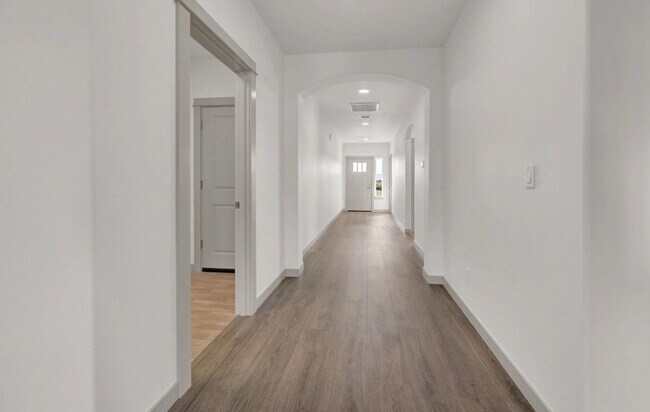 Building Photo - 5645 Magnificence Wy