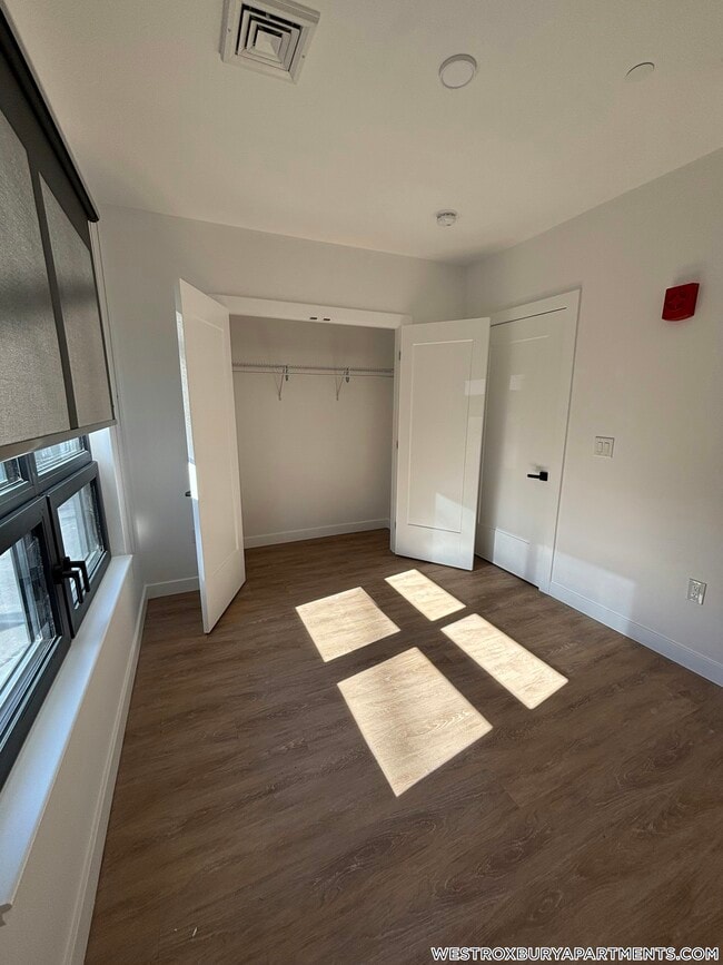 Foto del edificio - 199 Gardner St