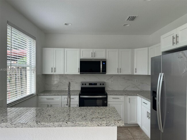 Foto del edificio - 2031 SE 14th Ct