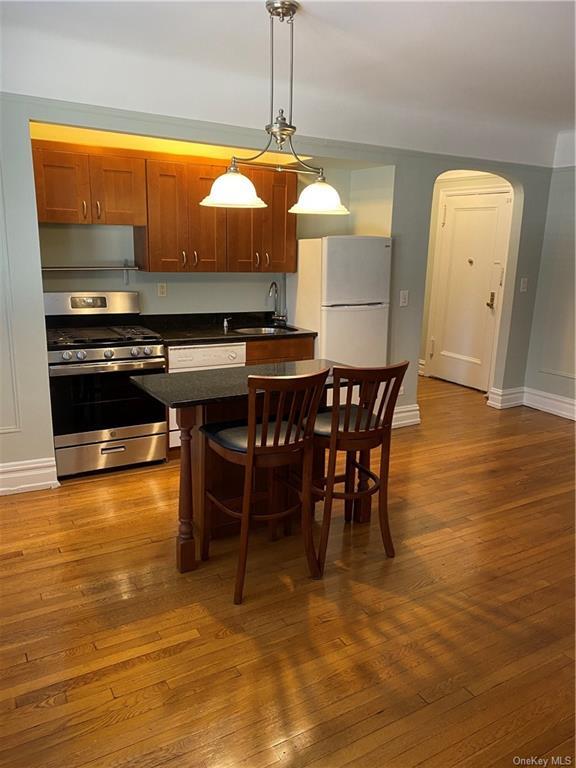 Building Photo - 1 Franklin Ave