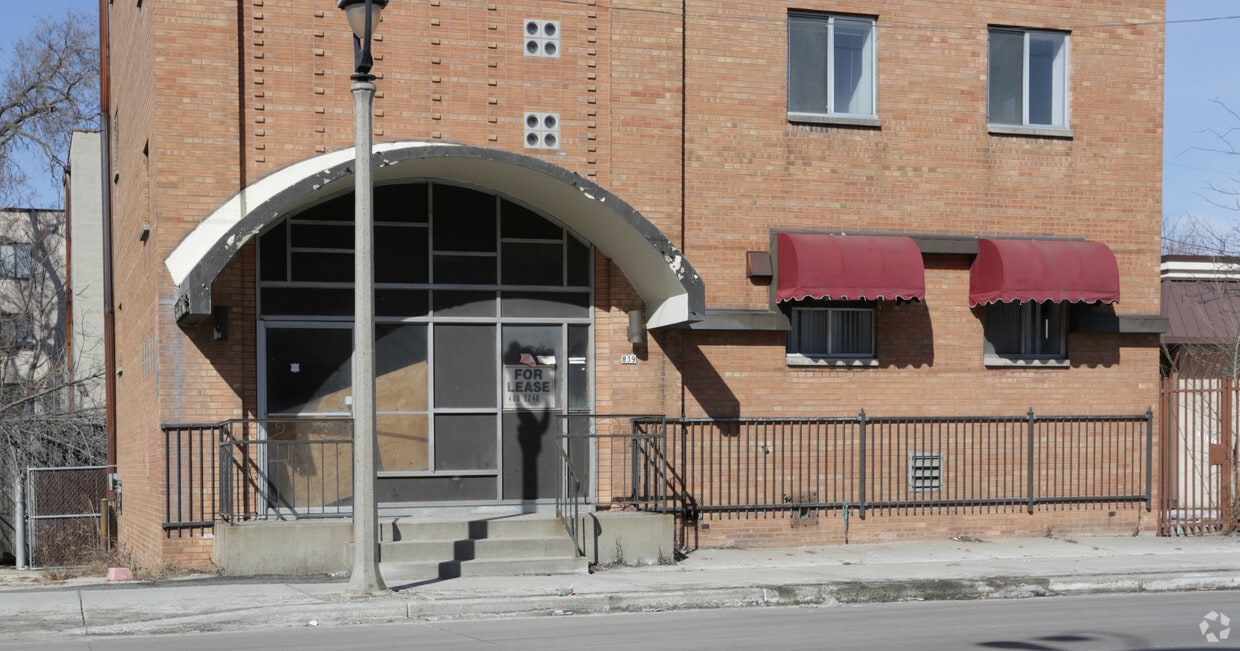 Building Photo - 839 N 27th St
