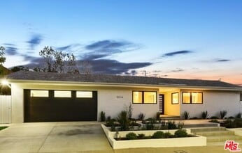 Building Photo - 5216 Los Adornos Way