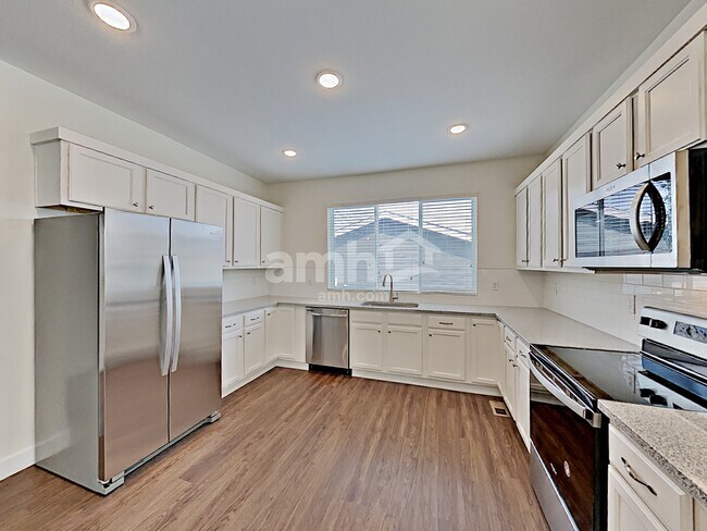 Foto del edificio - 4771 Crestone Peak St