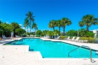 Building Photo - 5799 NE Island Cove Way