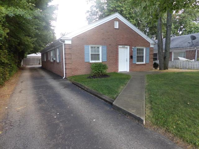 Primary Photo - 5009 Forest Park Pl