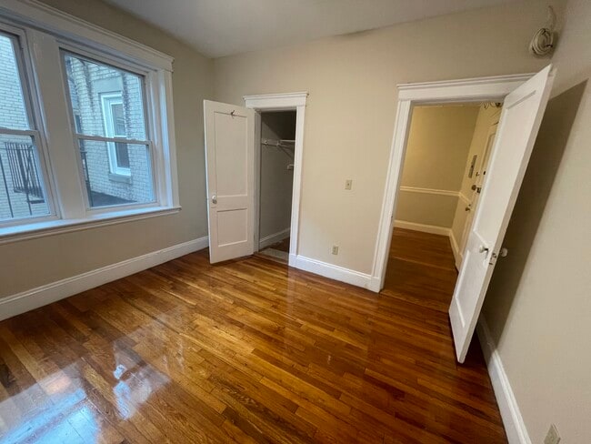 Foto del edificio - 21 Symphony Rd