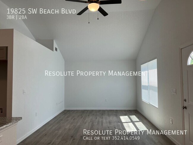 Foto del edificio - BRAND NEW 3 bed/ 2 bath/ 1 Car Garage