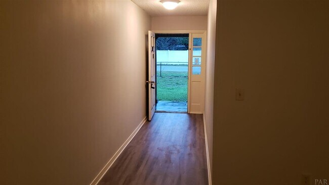 Building Photo - 301 Tower Dr