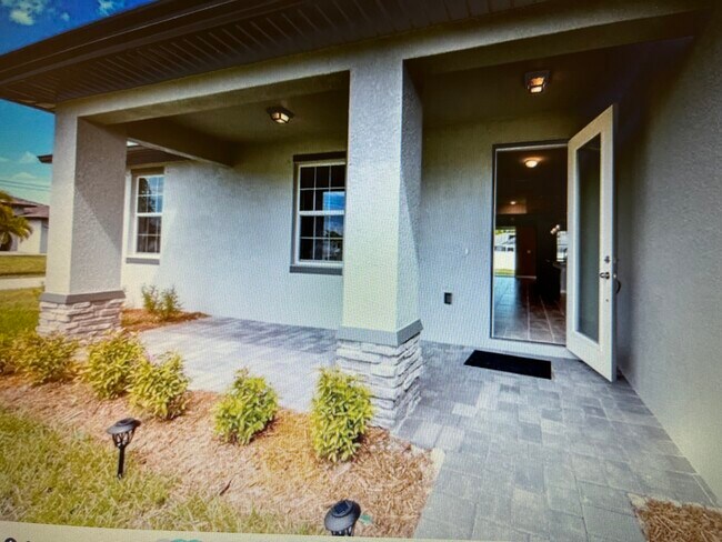 Foto del edificio - 1217 SW 34th Ter