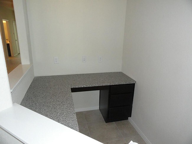 Building Photo - 28502 Jacob Bend Dr