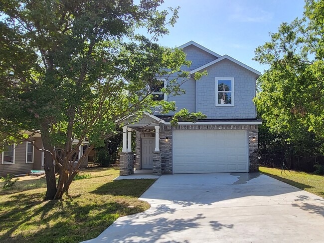 Building Photo - 505 N Sparks St