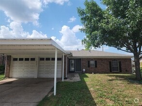 Building Photo - 6041 Herschel Dr