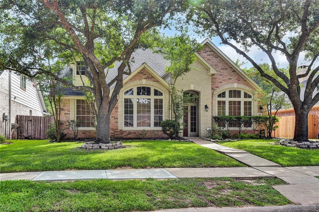 Foto principal - 15810 Ashton Hills Dr