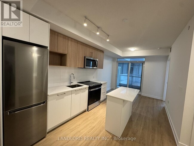 Photo du bâtiment - 500 Plains Rd E