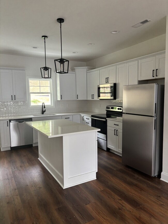 Photo - 110 Aaron Pl Townhome