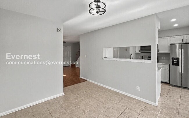 Foto del edificio - 3404 Tuckahoe Ct