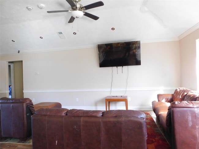 Foto del edificio - 13203 US-59