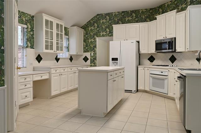 Building Photo - 9409 Daystar Dr