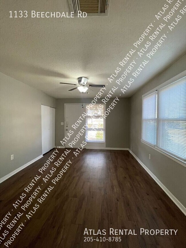 Foto del edificio - 1133 Beechdale Rd