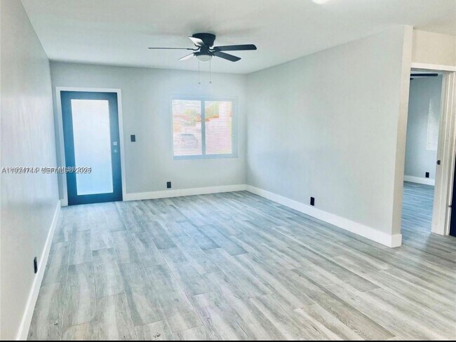 Foto del edificio - 3110 SW 19th Ter