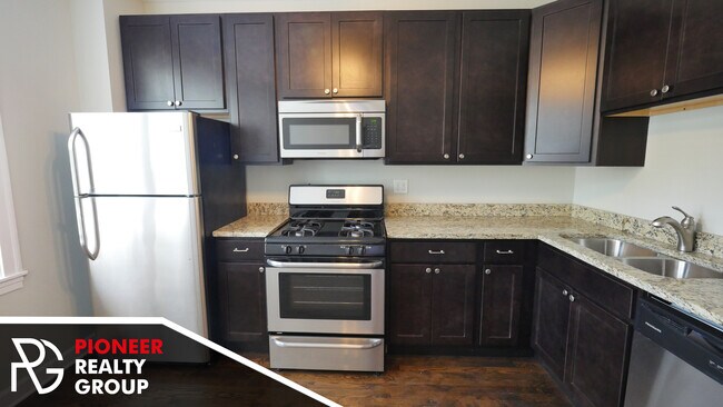 Foto del edificio - 2259 W Hirsch St