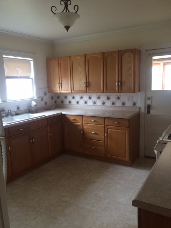 Building Photo - 1611 Green Bay St