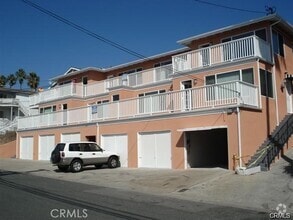 Building Photo - 2617 Calle Del Comercio