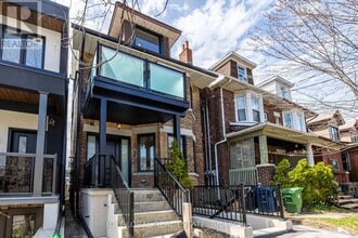 Building Photo - 1502 Dufferin St