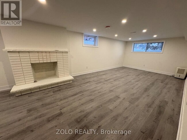 Building Photo - 3 Highcroft Rd