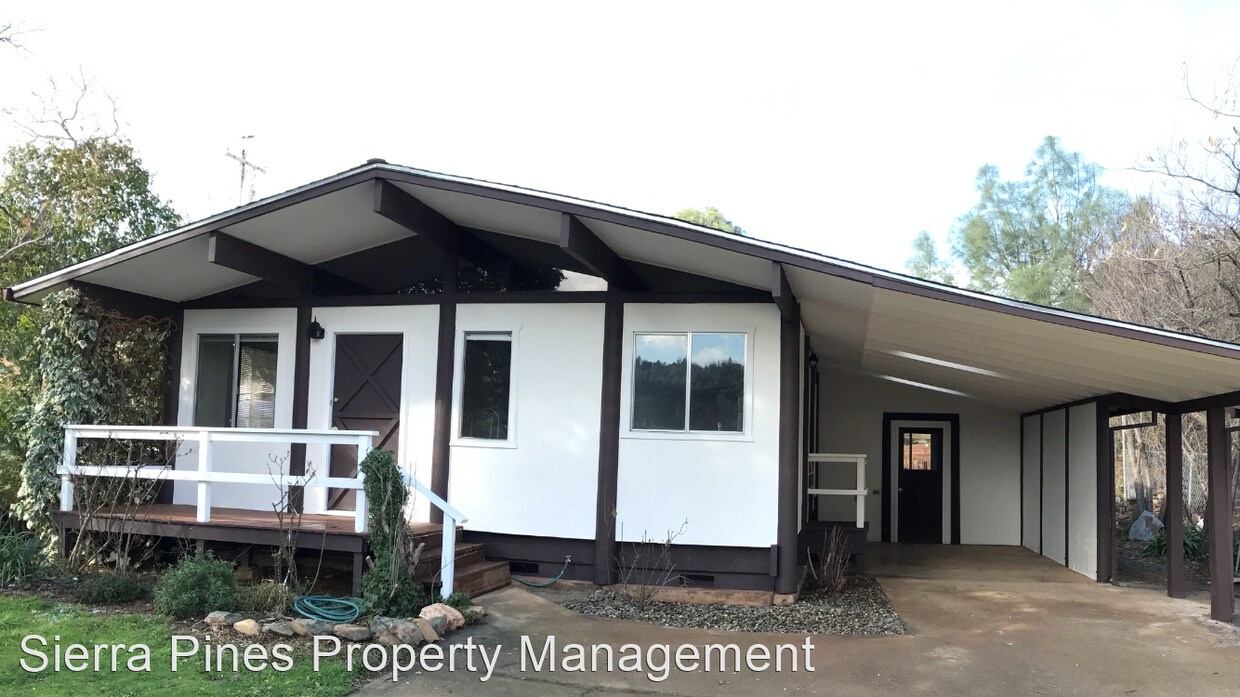 2 br, 1 bath House 5202 Dexter View Road House Rental in Mariposa