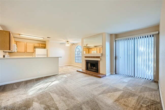 Building Photo - 2982 Juniper Hills Blvd