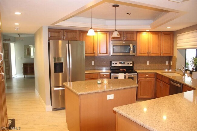 Building Photo - 5751 Reims Pl