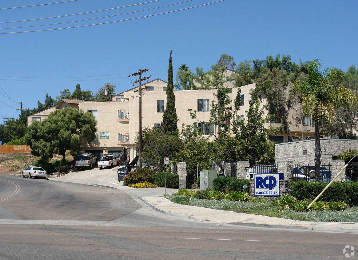 Building Photo - Lemon Grove Apartments