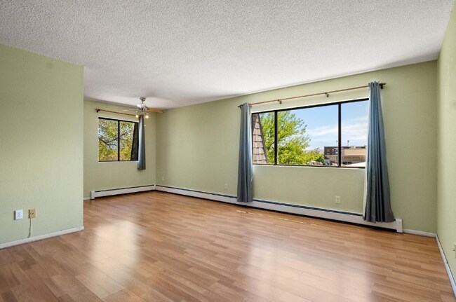 Foto del edificio - 1140 Walnut Ave