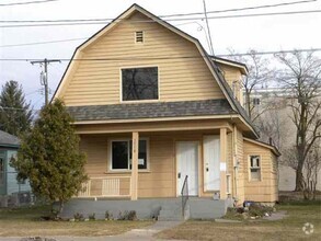 Building Photo - 1510 N Lincoln St