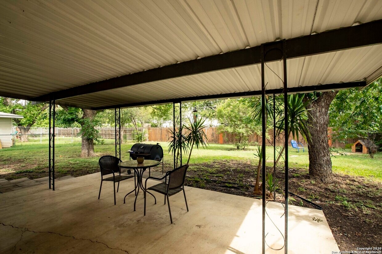 Foto principal - 2441 W Mulberry Ave
