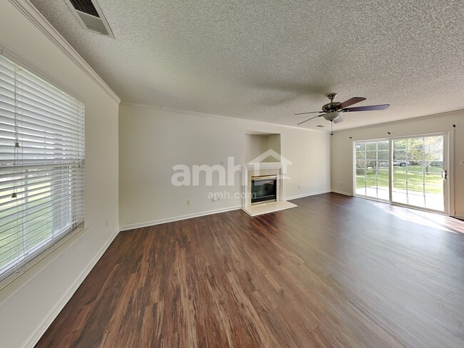 Building Photo - 11610 Hidden Grove Trail