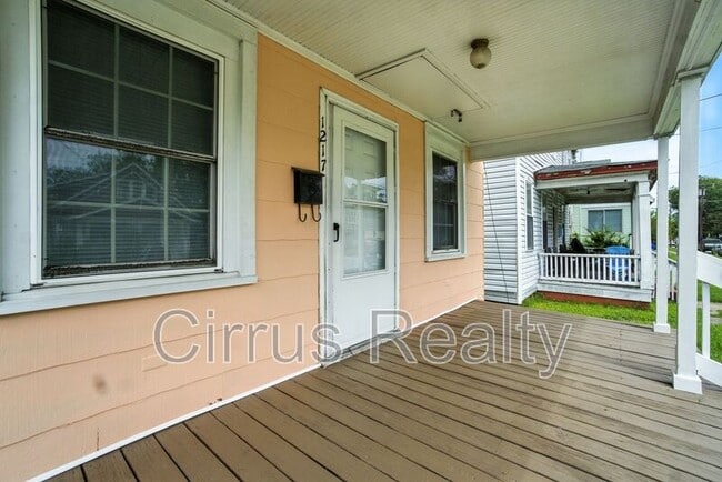 Foto del edificio - 1217 23rd St