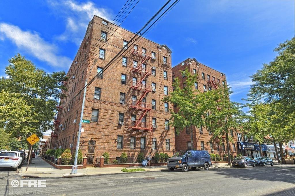 Primary Photo - 2901 Avenue I