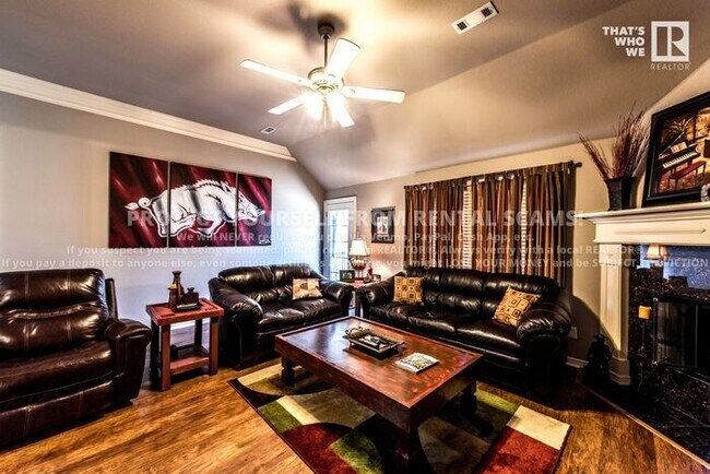Building Photo - 3522 W Clearwood Dr