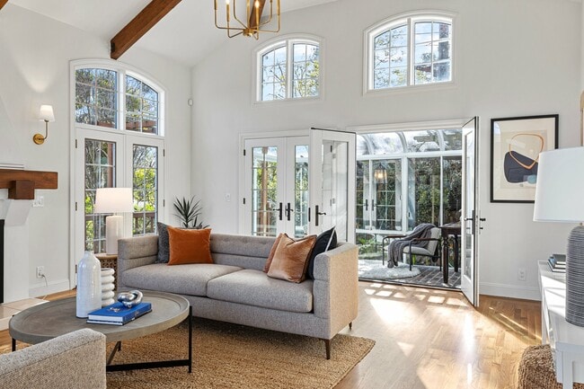 Foto del edificio - 344 Summit Ave