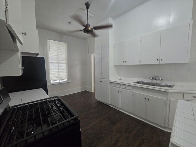 Foto del edificio - 1404 38th St