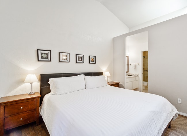 Photo - 16 Corniche Dr Apartment