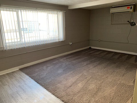 Foto principal - 424 W Cornhusker Hwy