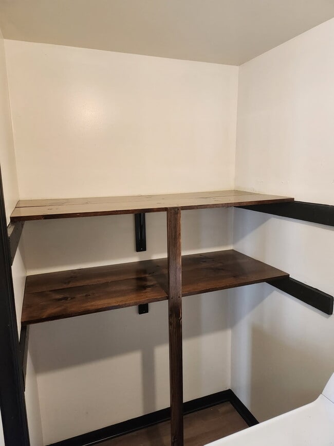 Building Photo - Georgetown property