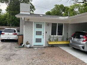 Building Photo - 6306 Vioitha Dr