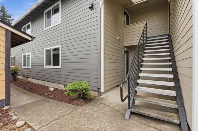 Foto del edificio - Charming Updated Condo in Great Location