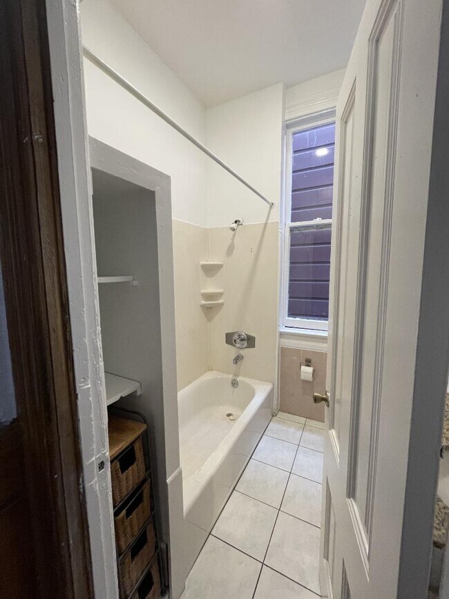 Foto del edificio - 1026 Shotwell St