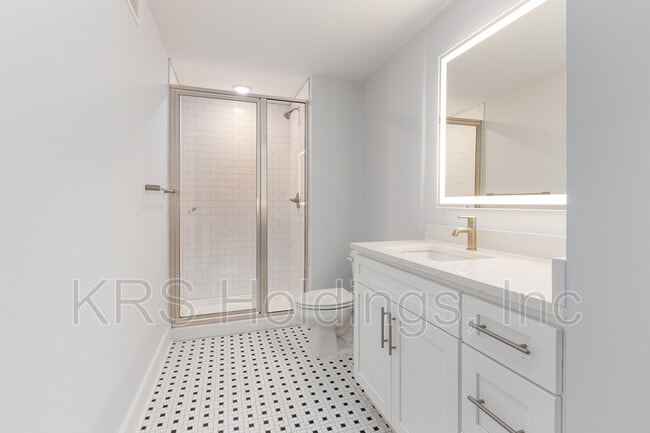 Foto del edificio - 306 N Road St